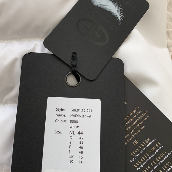 New Goldbergh Nadia down padded slim jacket in white US sz 14 - Picture 8 of 9